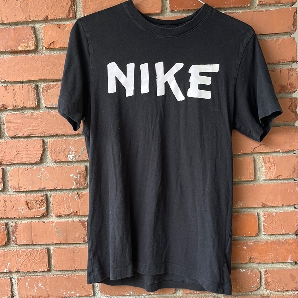 Nike T